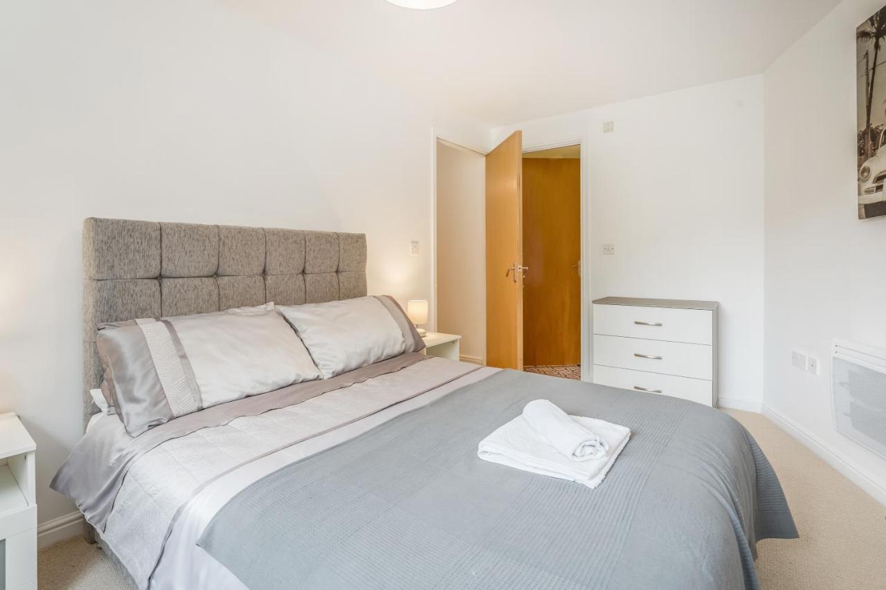 אדינבורו Saughton Suite With Views Of Water Of Leith מראה חיצוני תמונה