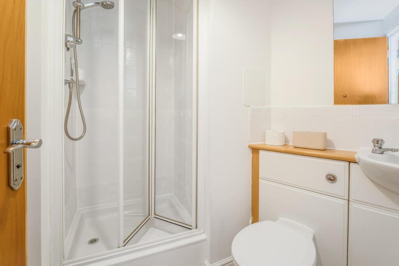 אדינבורו Saughton Suite With Views Of Water Of Leith מראה חיצוני תמונה