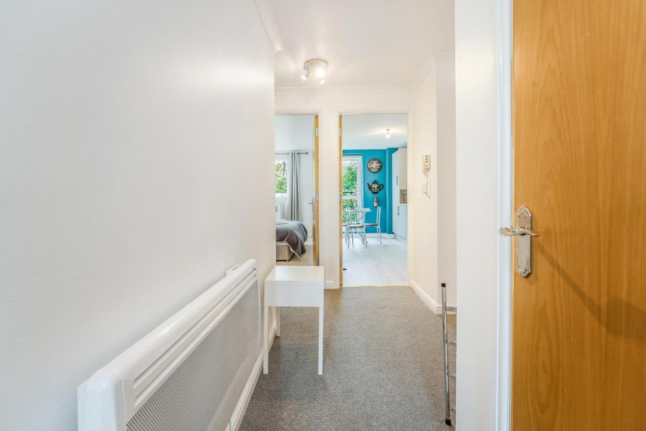 אדינבורו Saughton Suite With Views Of Water Of Leith מראה חיצוני תמונה