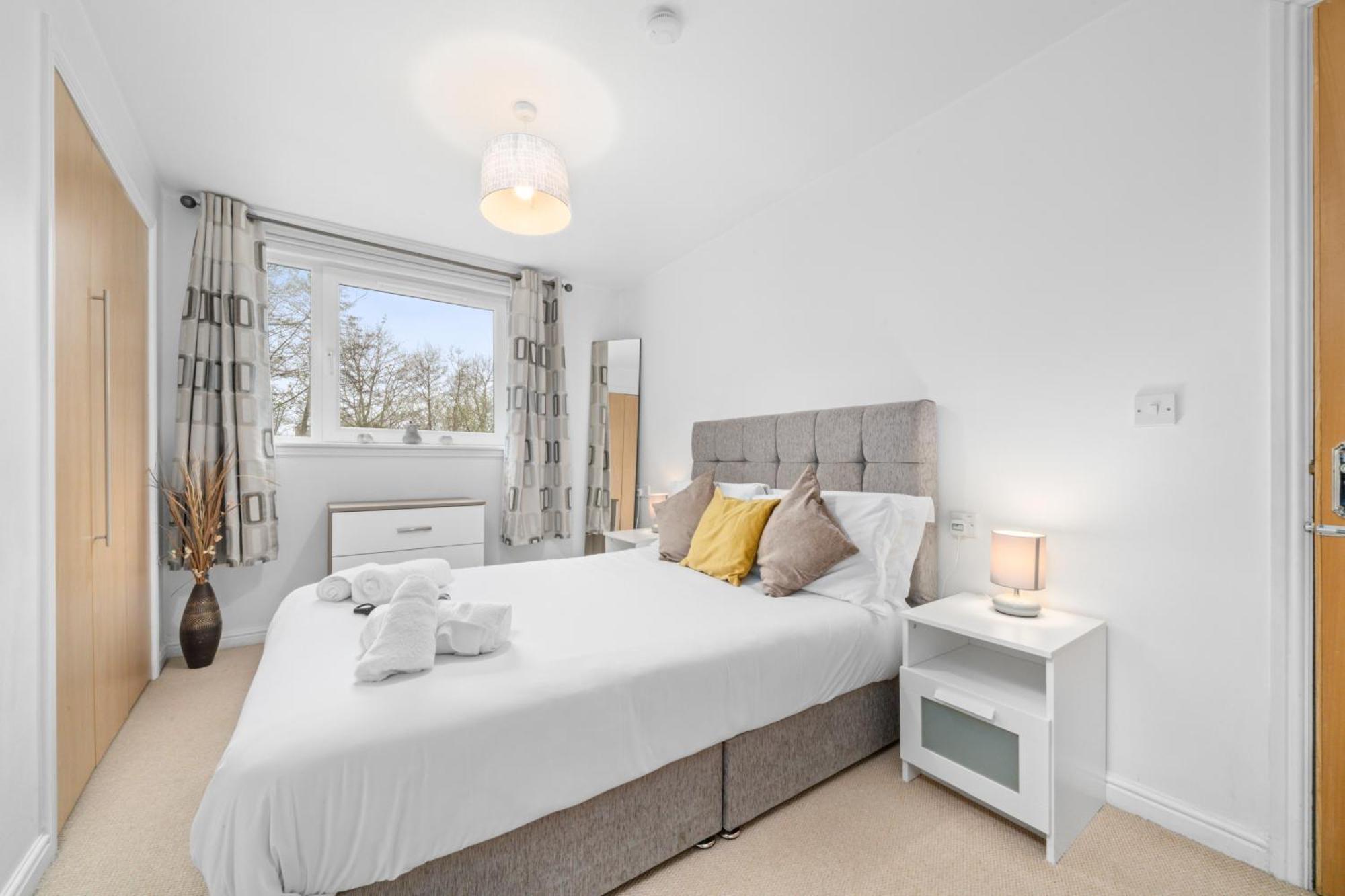 אדינבורו Saughton Suite With Views Of Water Of Leith מראה חיצוני תמונה